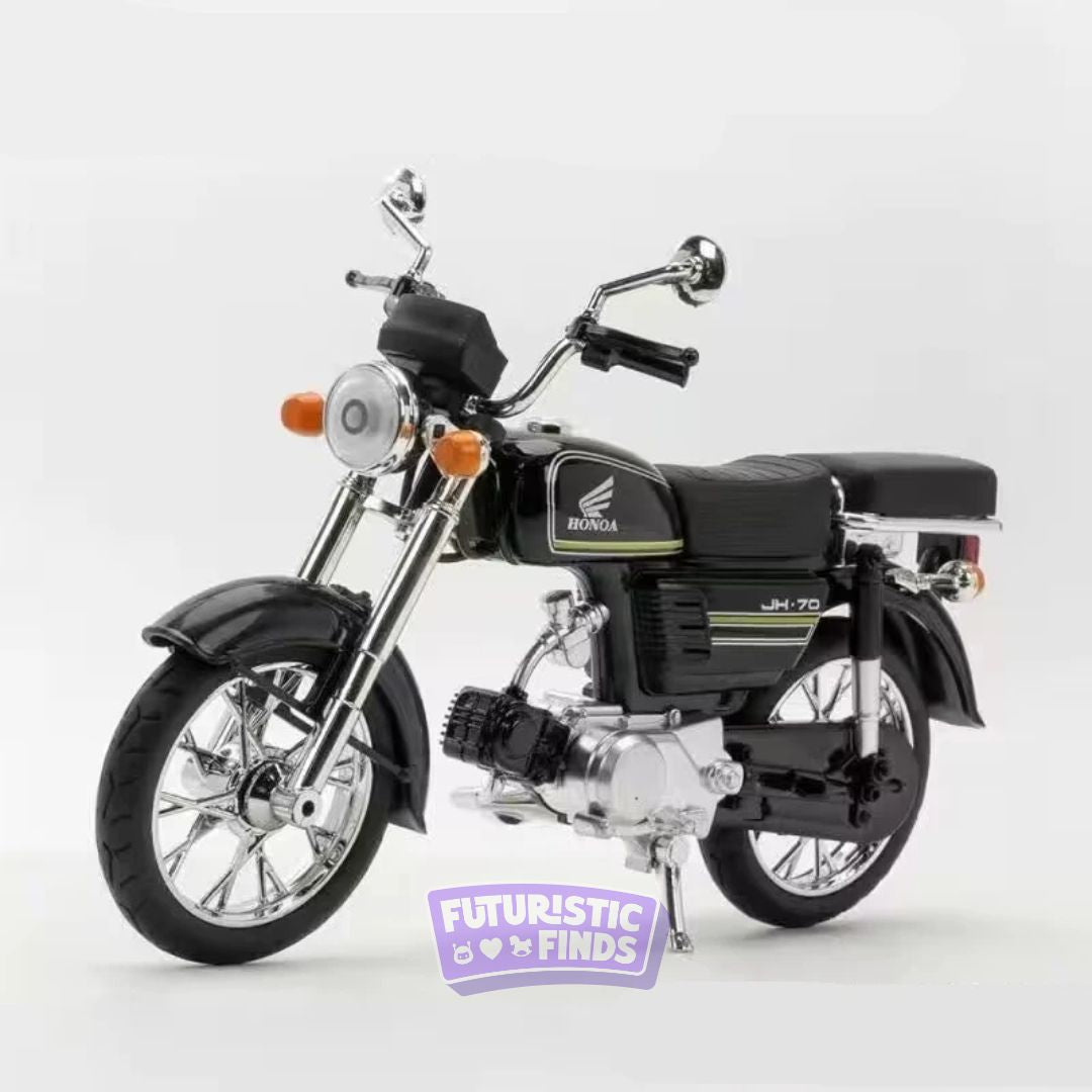 Honda 70 Diecast Motorcycle Model – 1:10 Scale