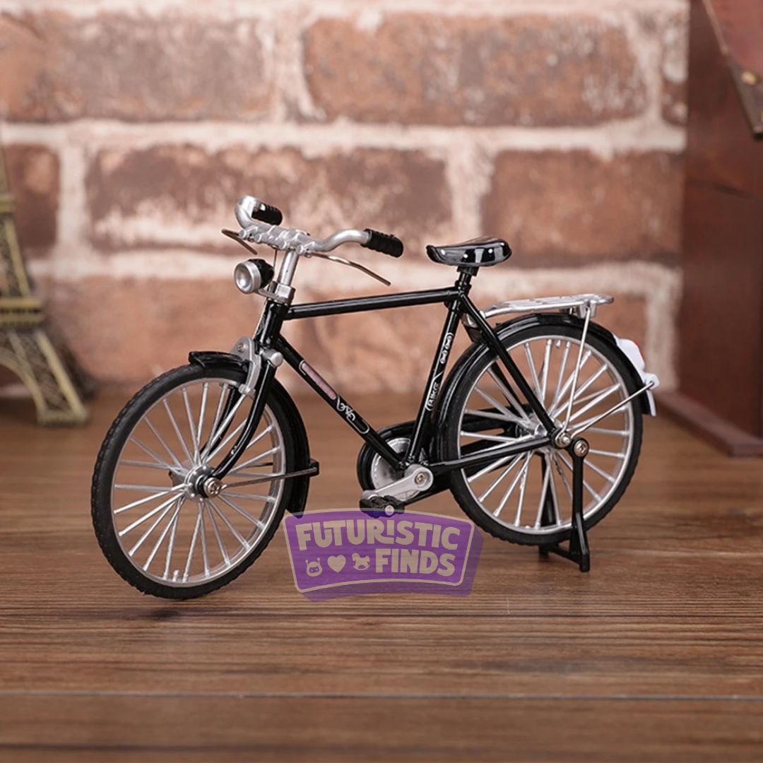 Retro Alloy Bicycle Diecast Model – 1:10 Scale