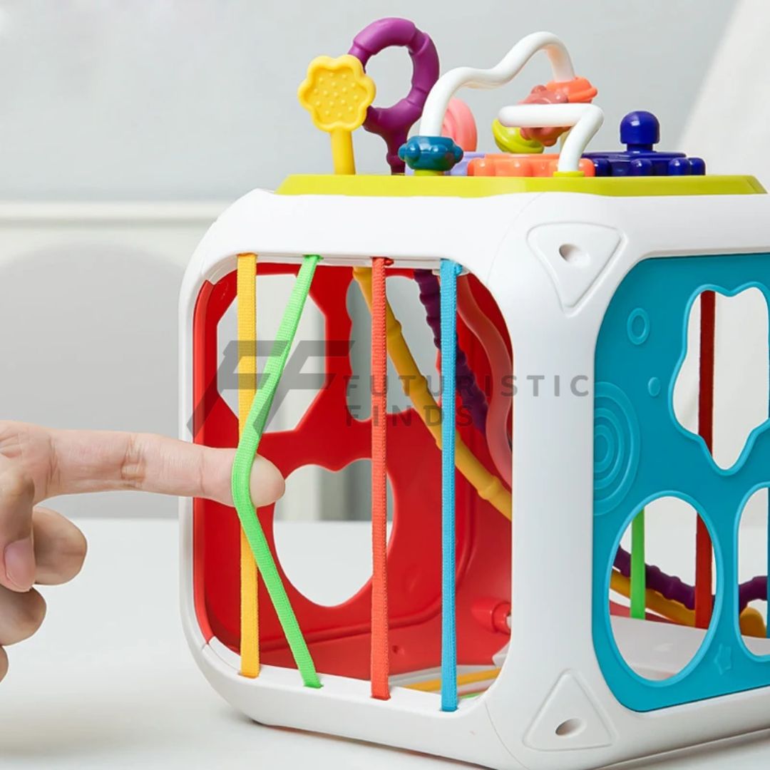 Montessori Baby Busy Cube