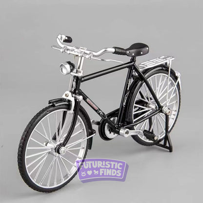 Retro Alloy Bicycle Diecast Model – 1:10 Scale